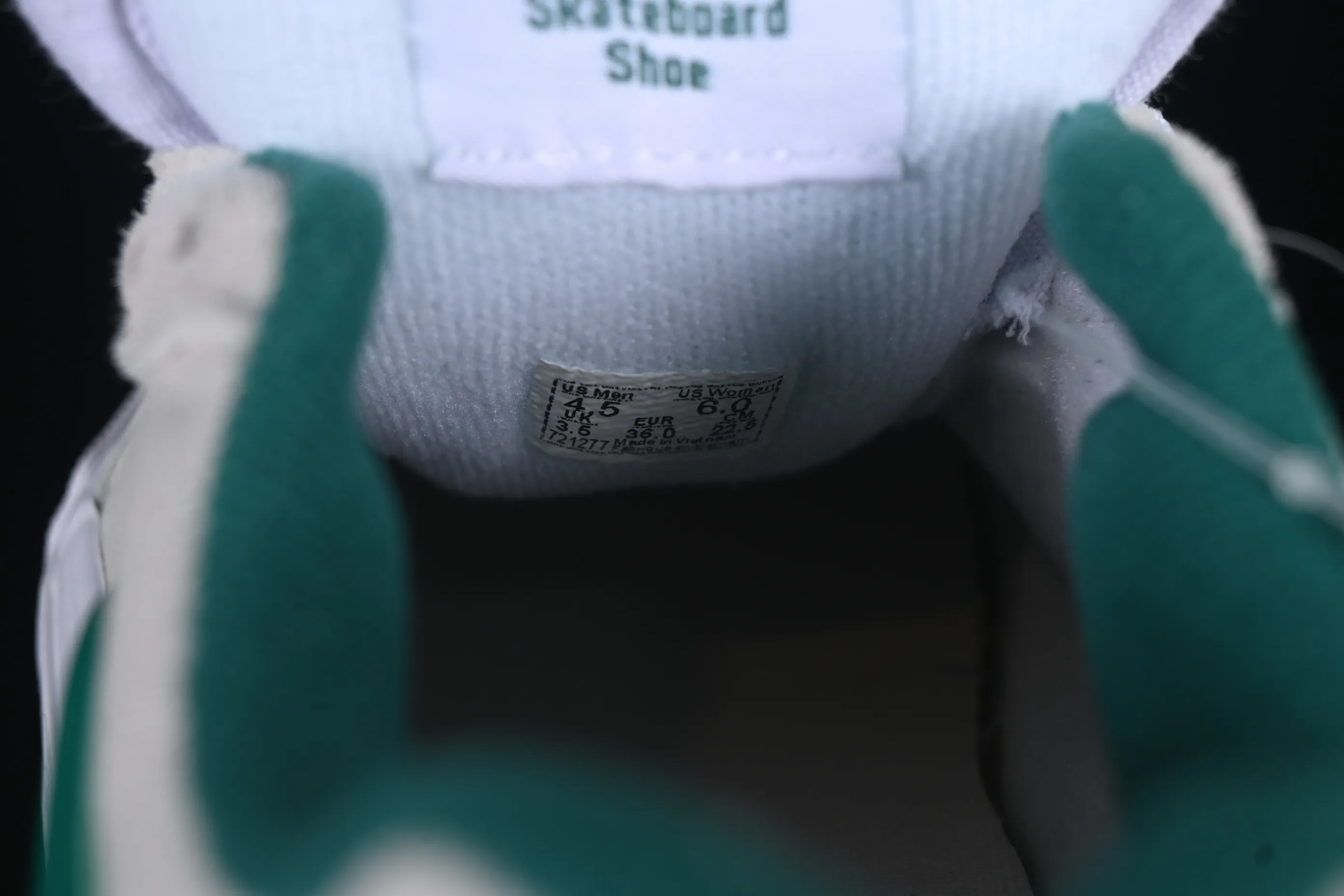 All categories Vans Vans series Vans Low Vans low-top Vans Knu Skool Vans low-top retro casual fat bread shoes VN000D6CJBG